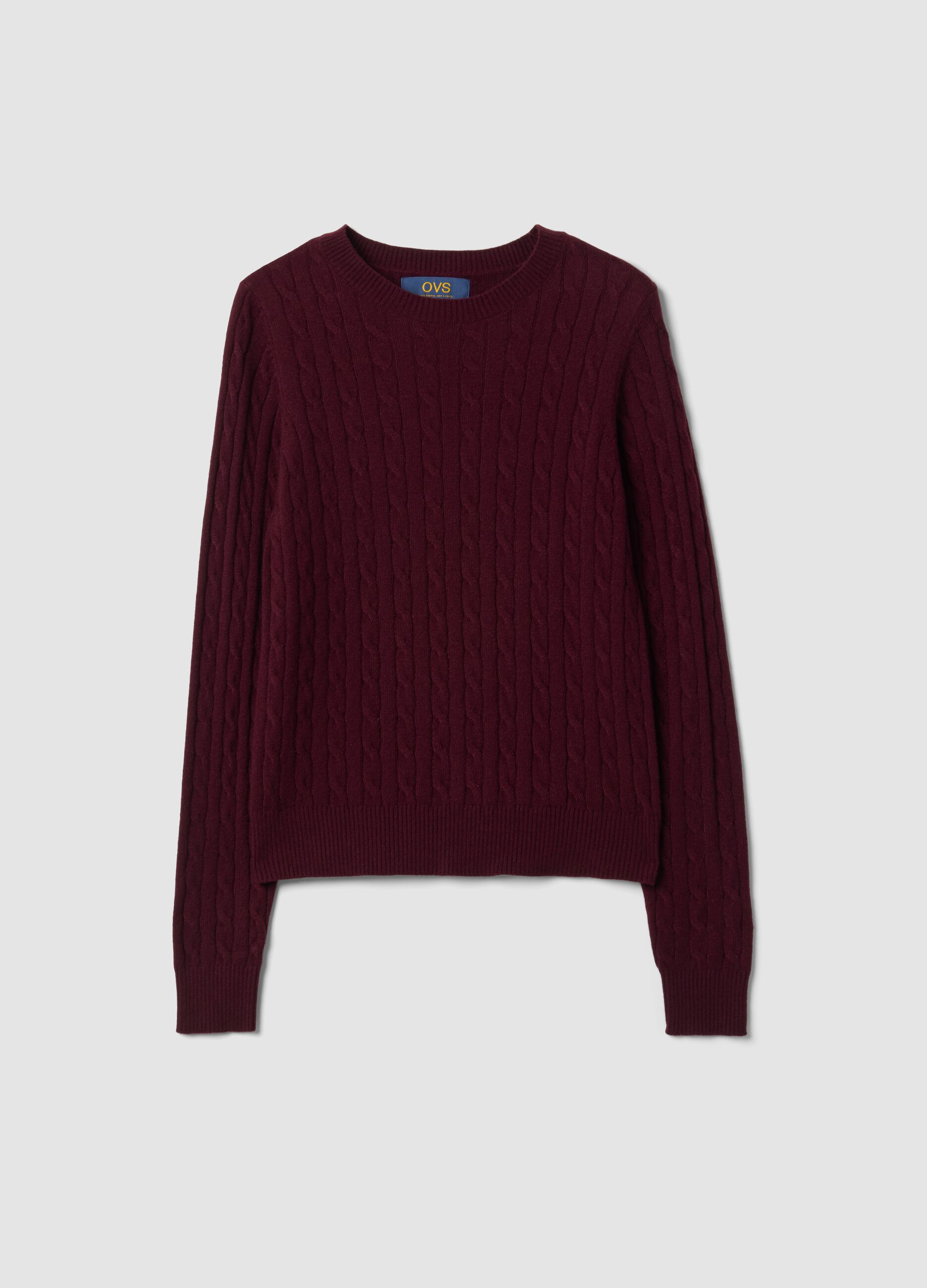 Red cable-knit crew neck jumper, regular fit