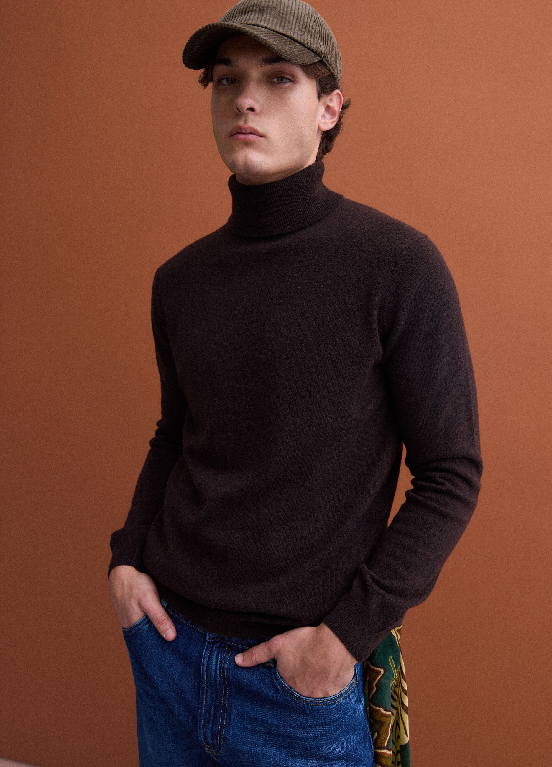 Brown pure lambswool roll-neck jumper
