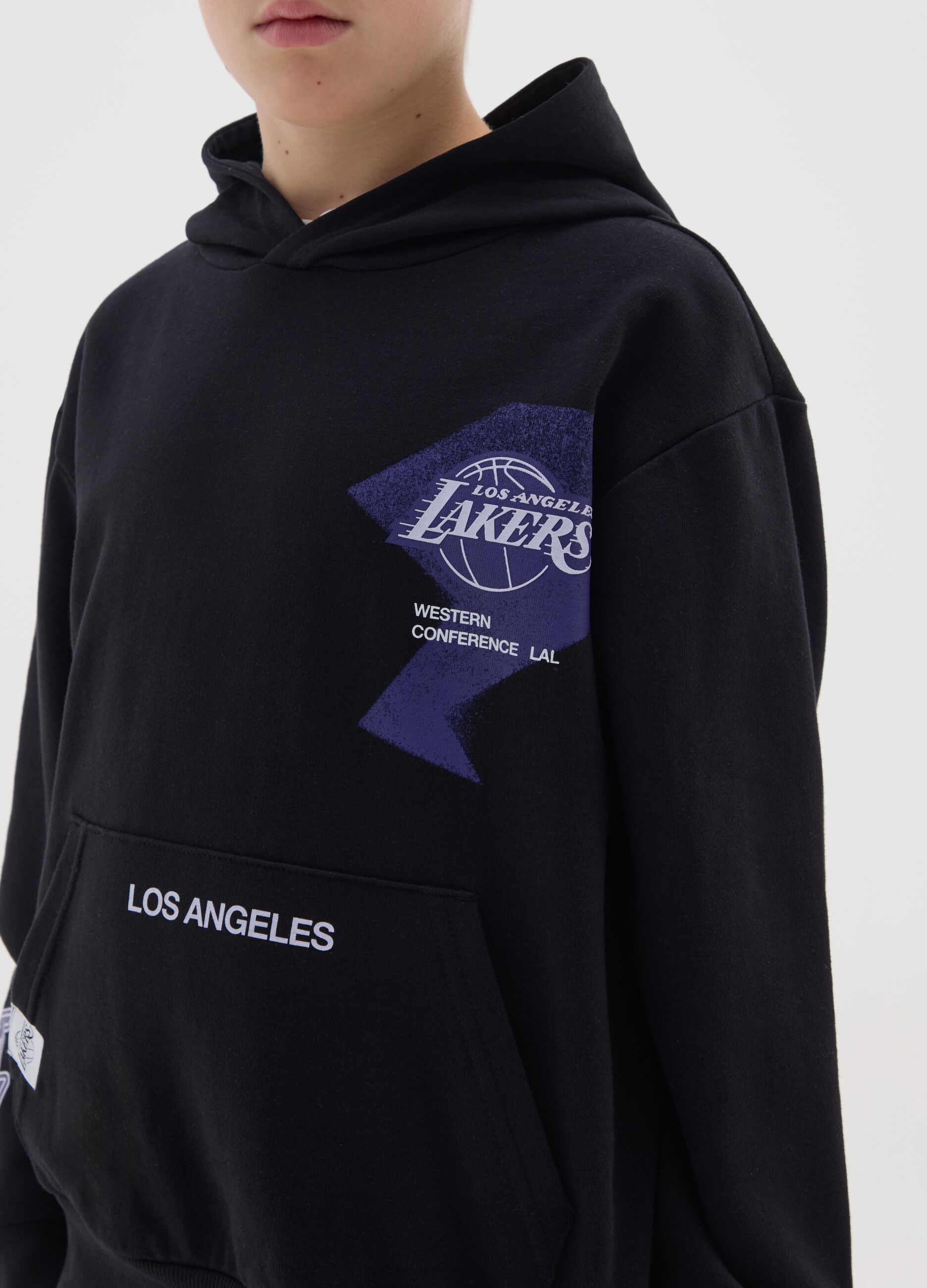 Boy's black pure cotton sweatshirt with Lakers print