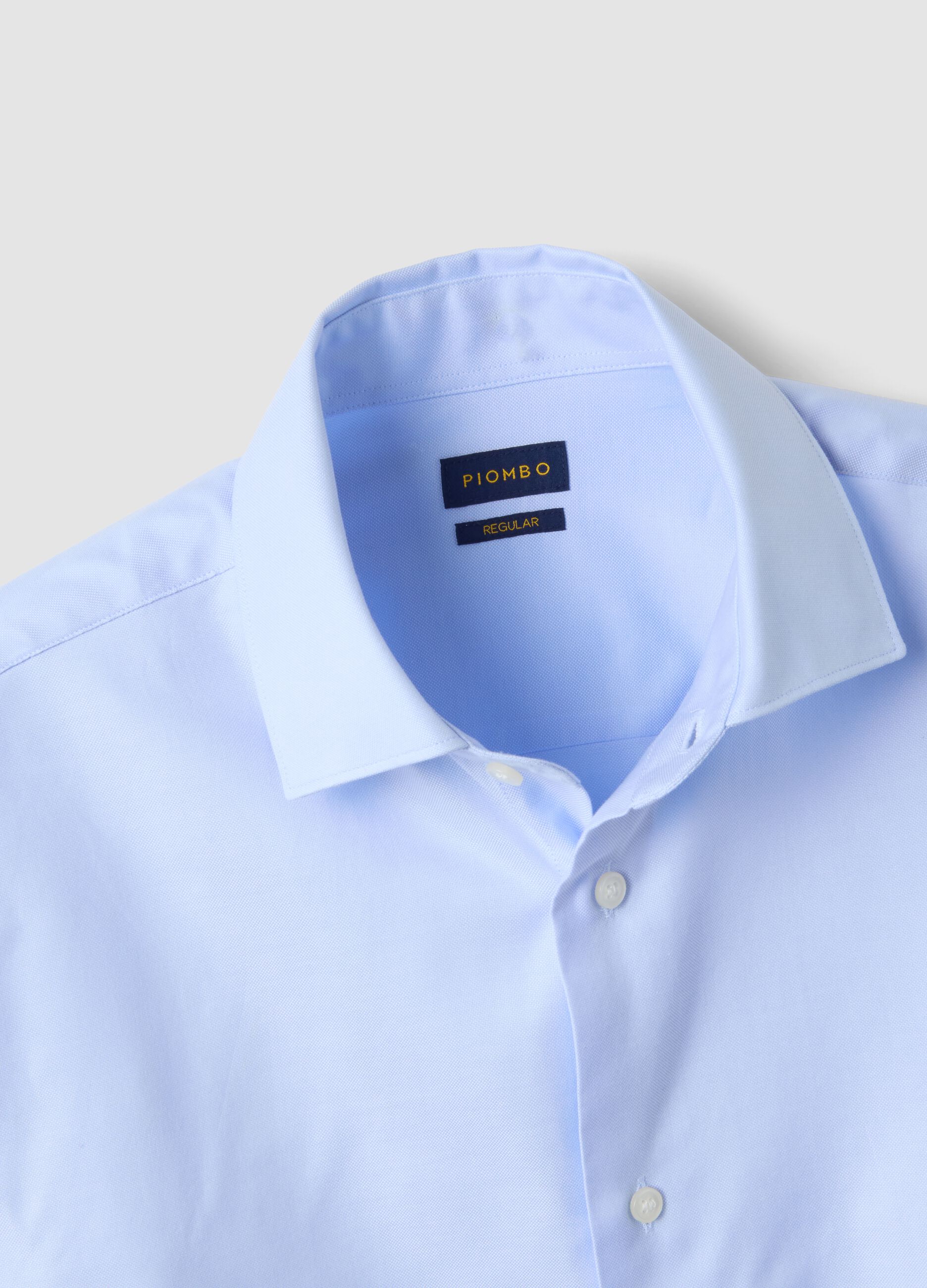 Camicia azzurro acqua in puro cotone con collo classico regular fit
