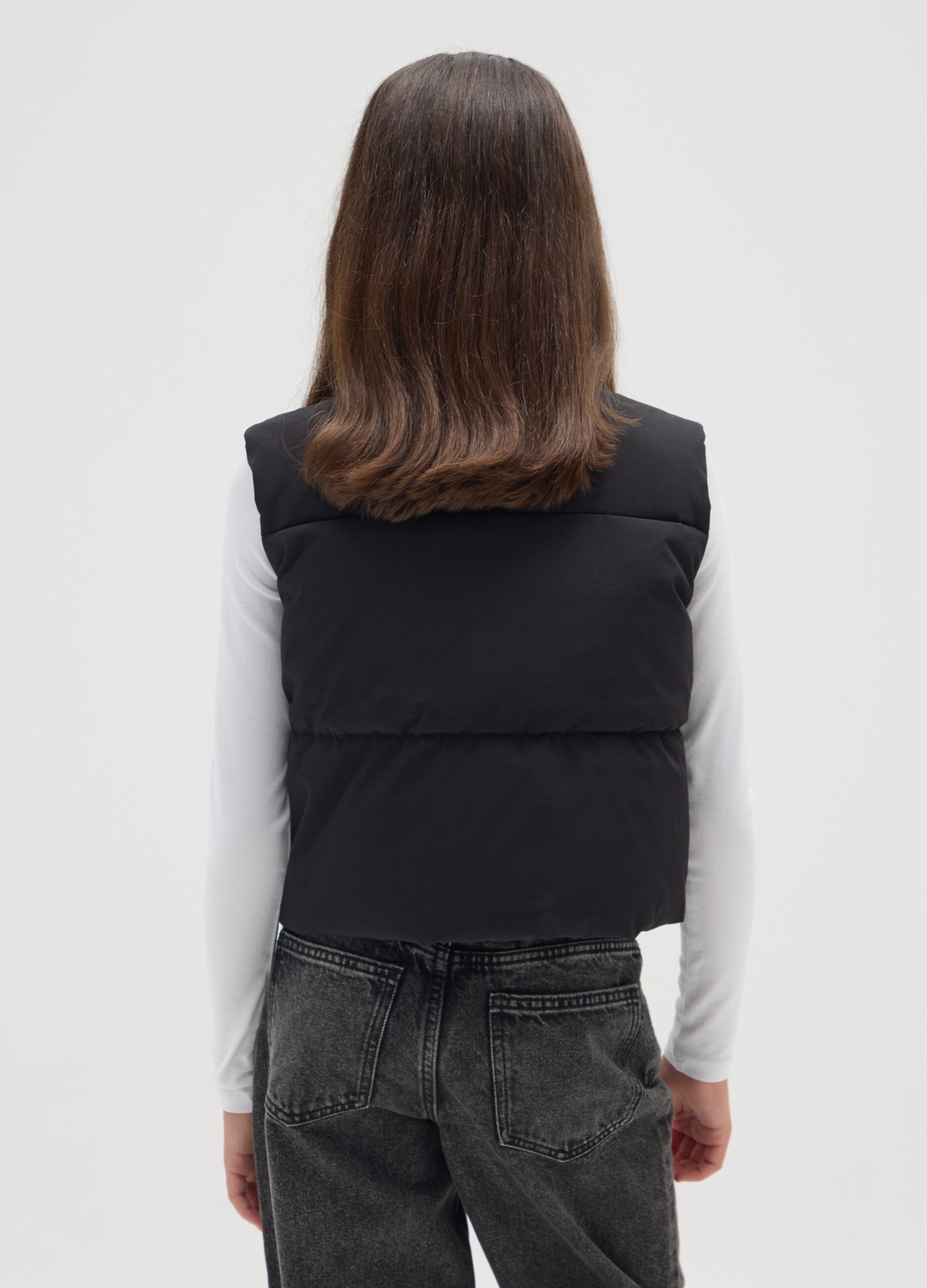 Black padded gilet with zip for girls