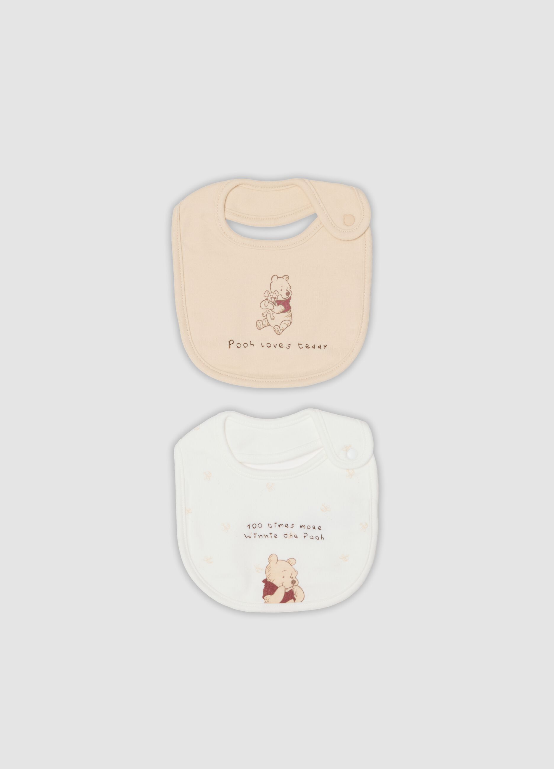 2-pack Winnie the Pooh organic cotton bibs