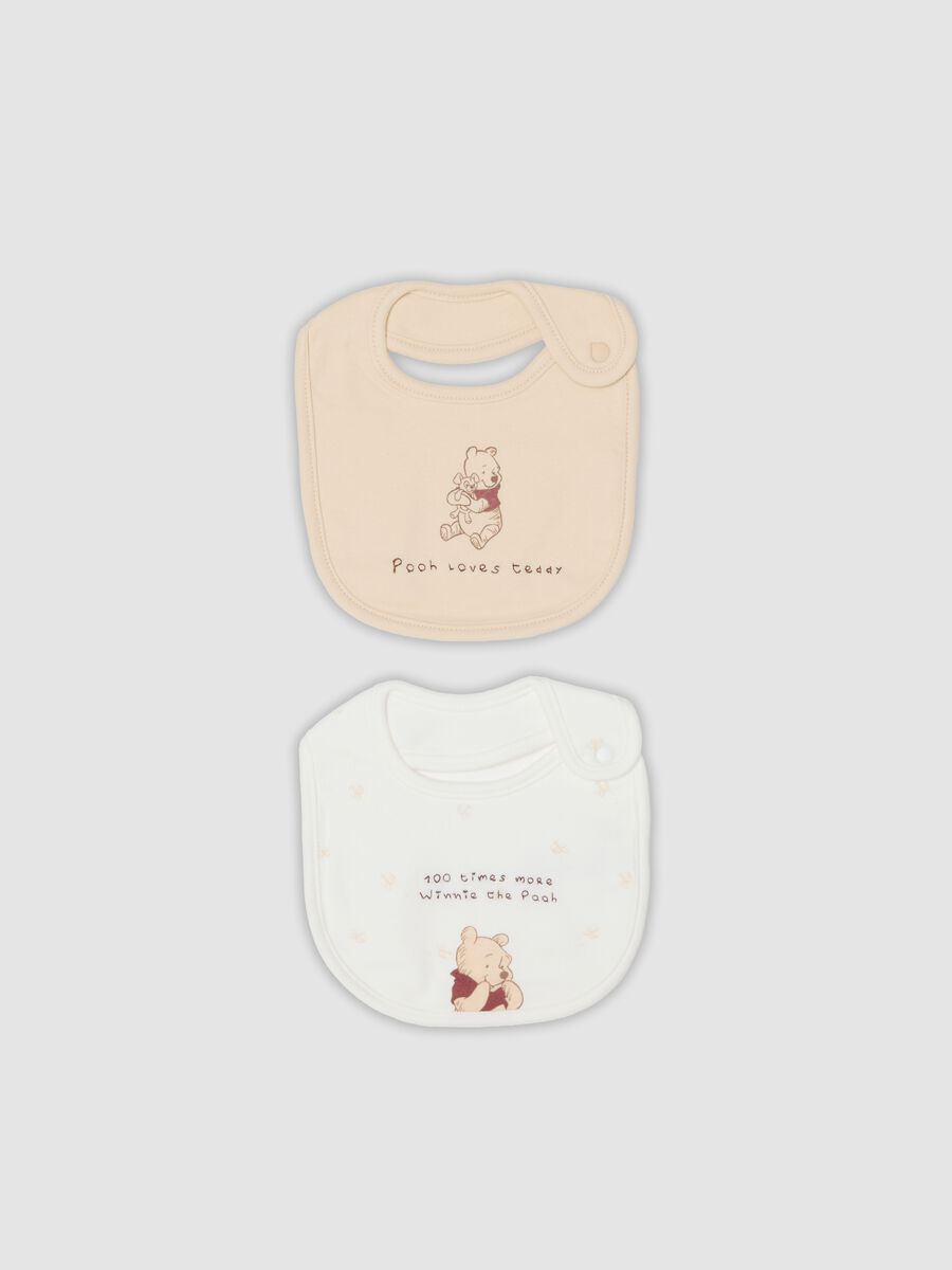 2-pack Winnie the Pooh organic cotton bibs_0