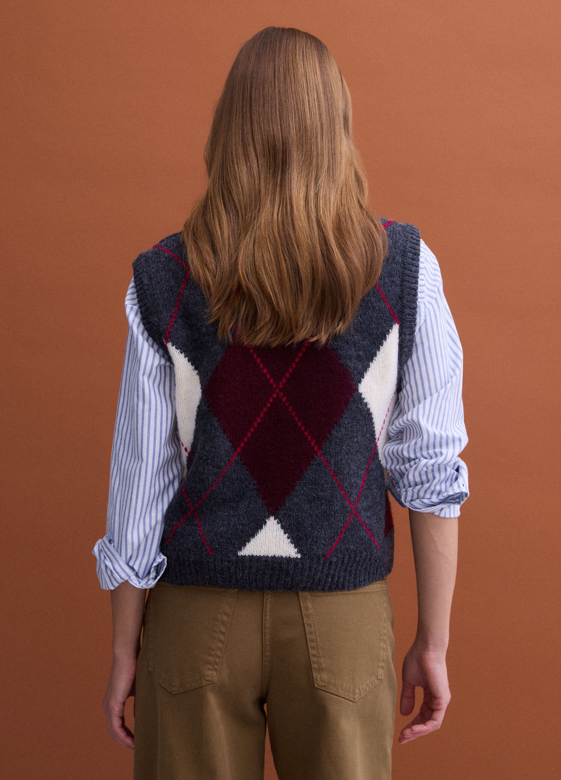 Grey jacquard wool-blend crew-neck gilet, regular fit