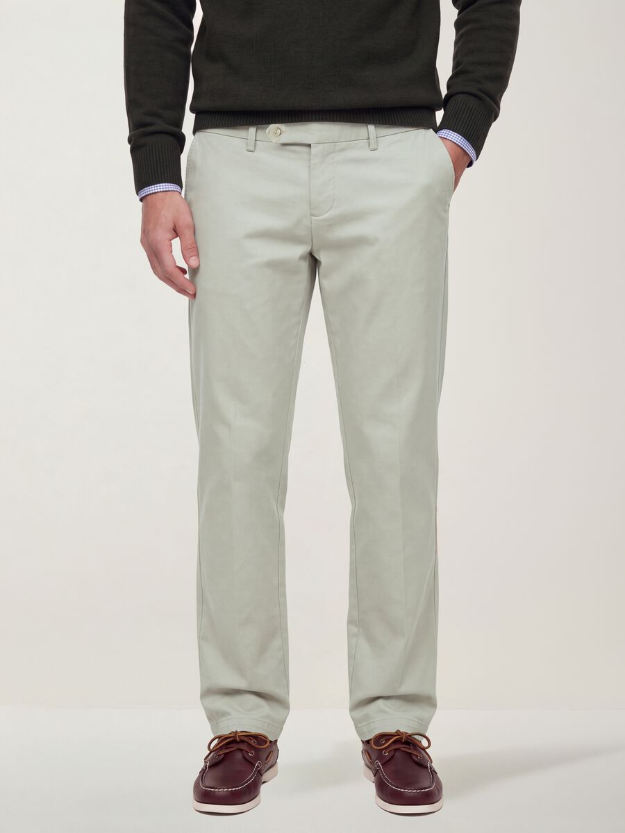 Pantaloni chino beige in puro cotone regular fit_1