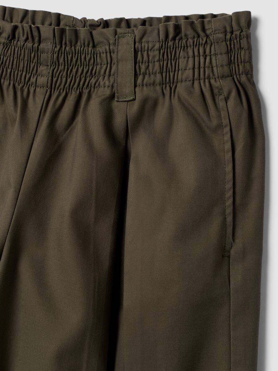 Green wide-leg jogger trousers in cotton and lyocell blend for girls_4