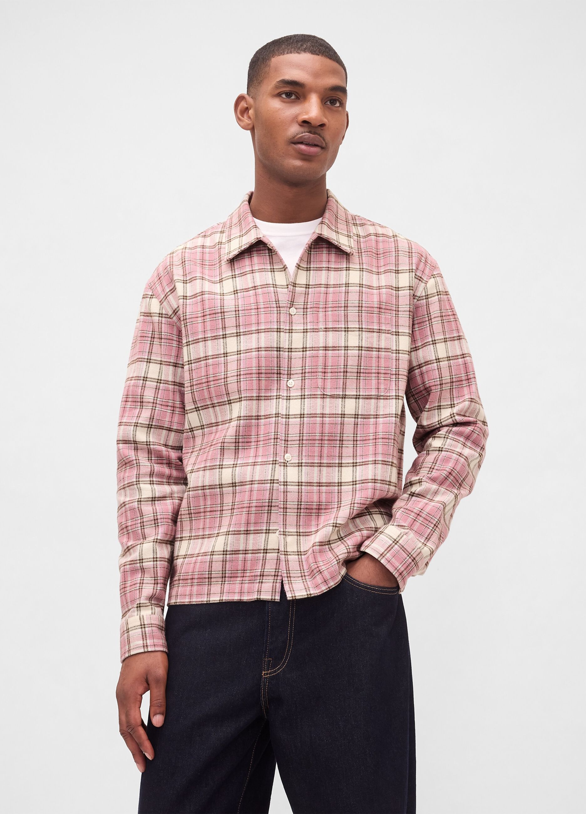 Long-sleeve pink cotton shirt