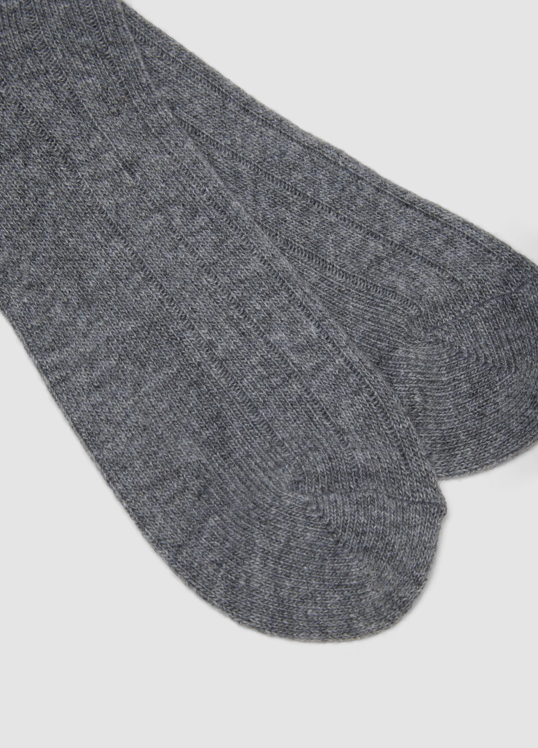 Calze midi grigie in lana, viscosa e cashmere elasticizzati