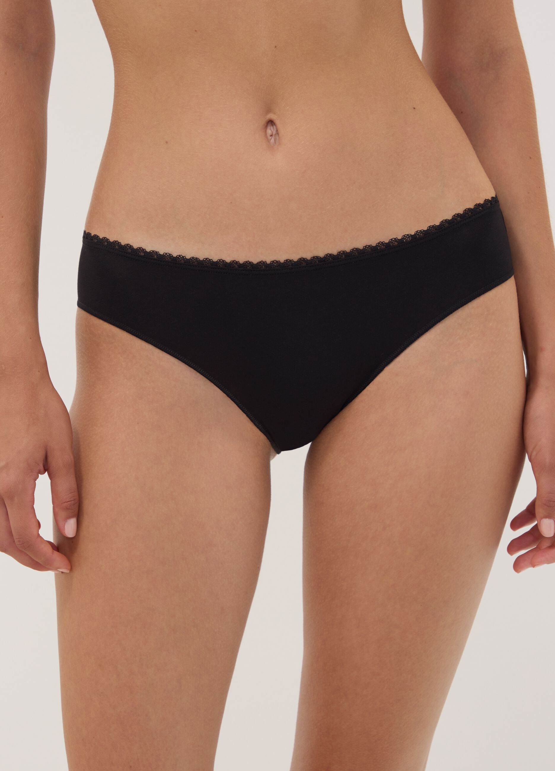 Tripack di slip multicolor in cotone organico elasticizzato