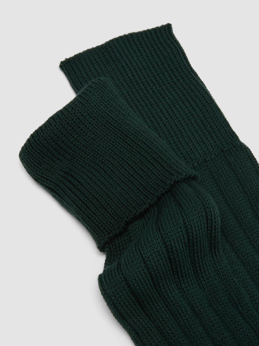 Green long ribbed socks in pure cotton_2