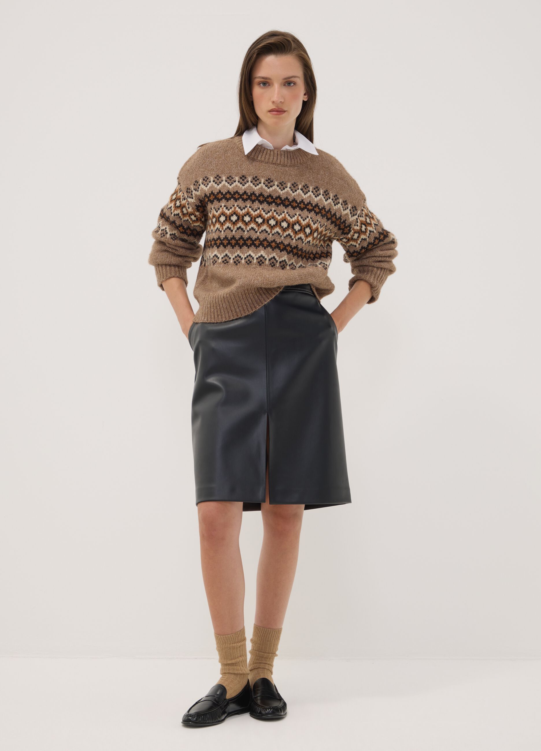 Maglia marrone jacquard con Collo rialzato