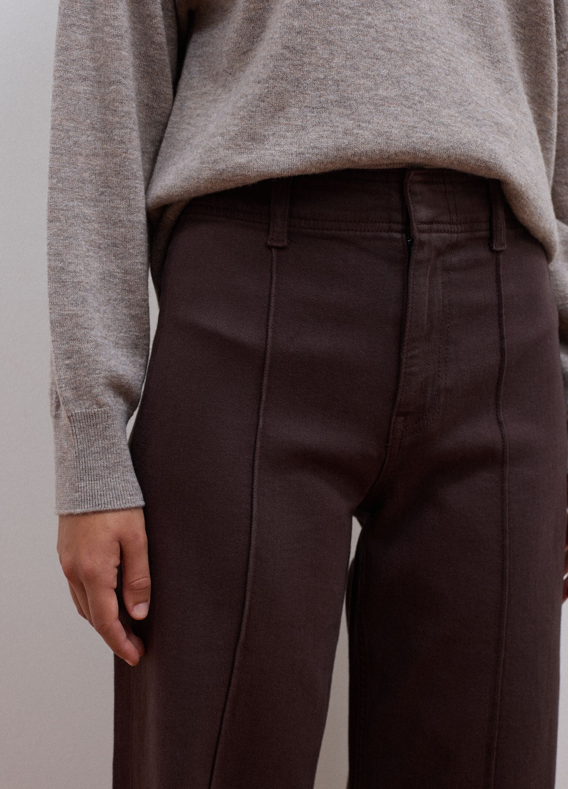 Brown wide-leg jeans in stretch cotton twill