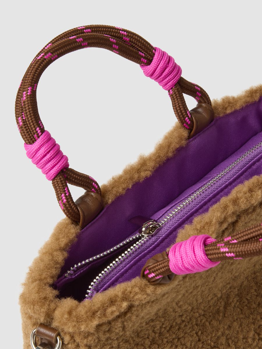 Brown teddy-effect handbag with shoulder strap_2