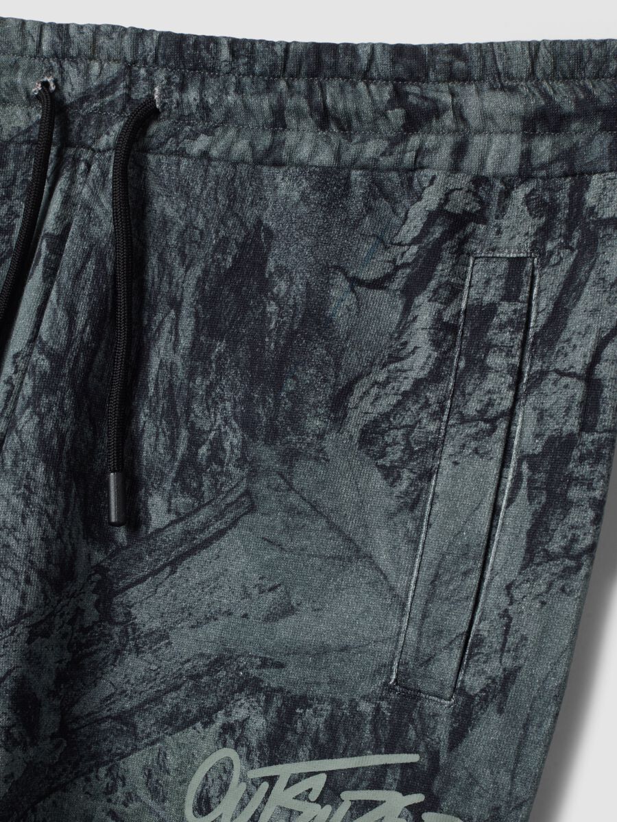 Grey cotton-blend jogger trousers with comfort fit_2