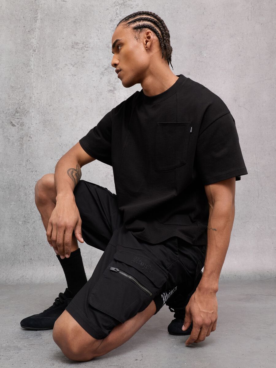 Black Cargo Shorts_4