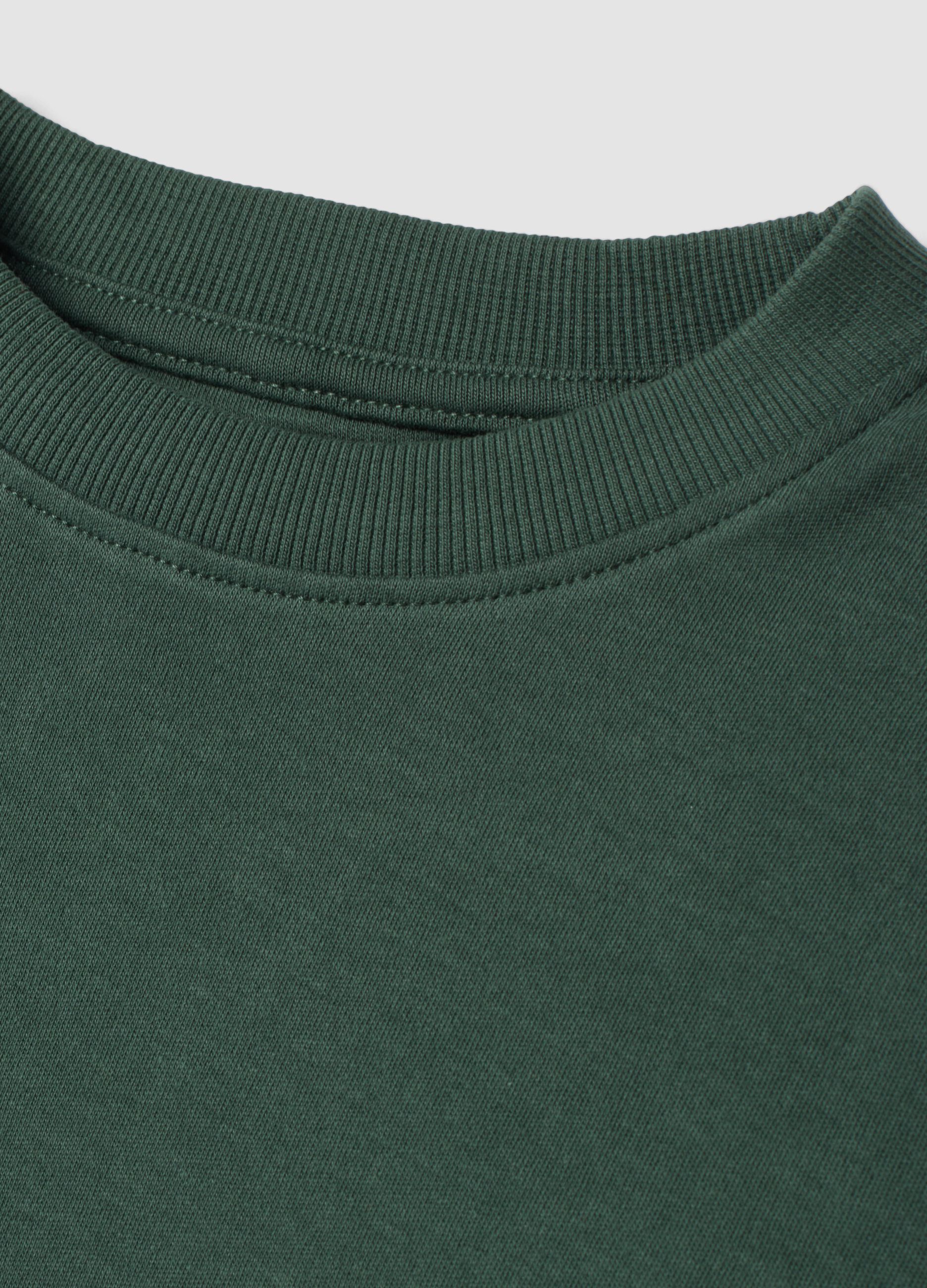 T-shirt verde in puro cotone organico con girocollo