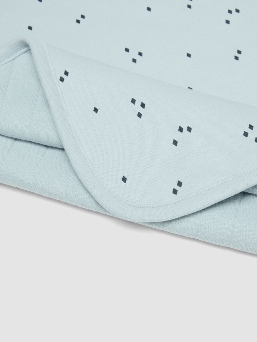 Light blue organic cotton-blend baby blanket with print_1