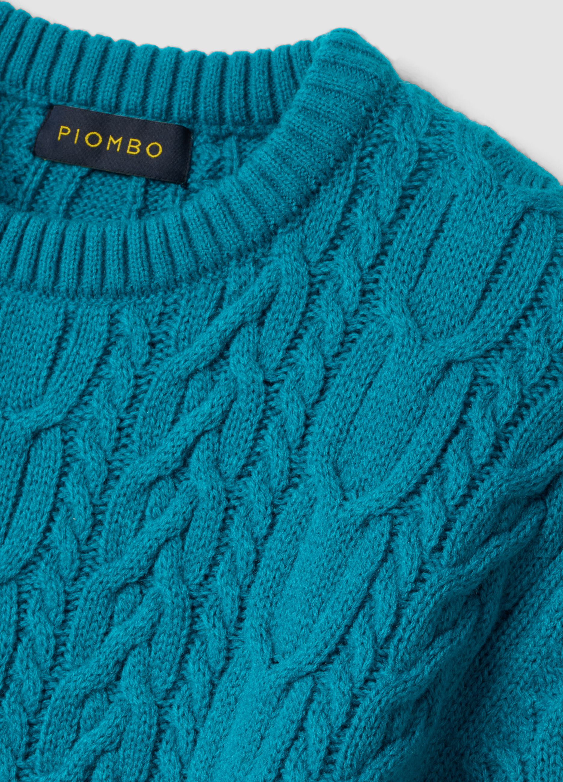 Maglia azzurra girocollo in misto lana con lavorazione jacquard