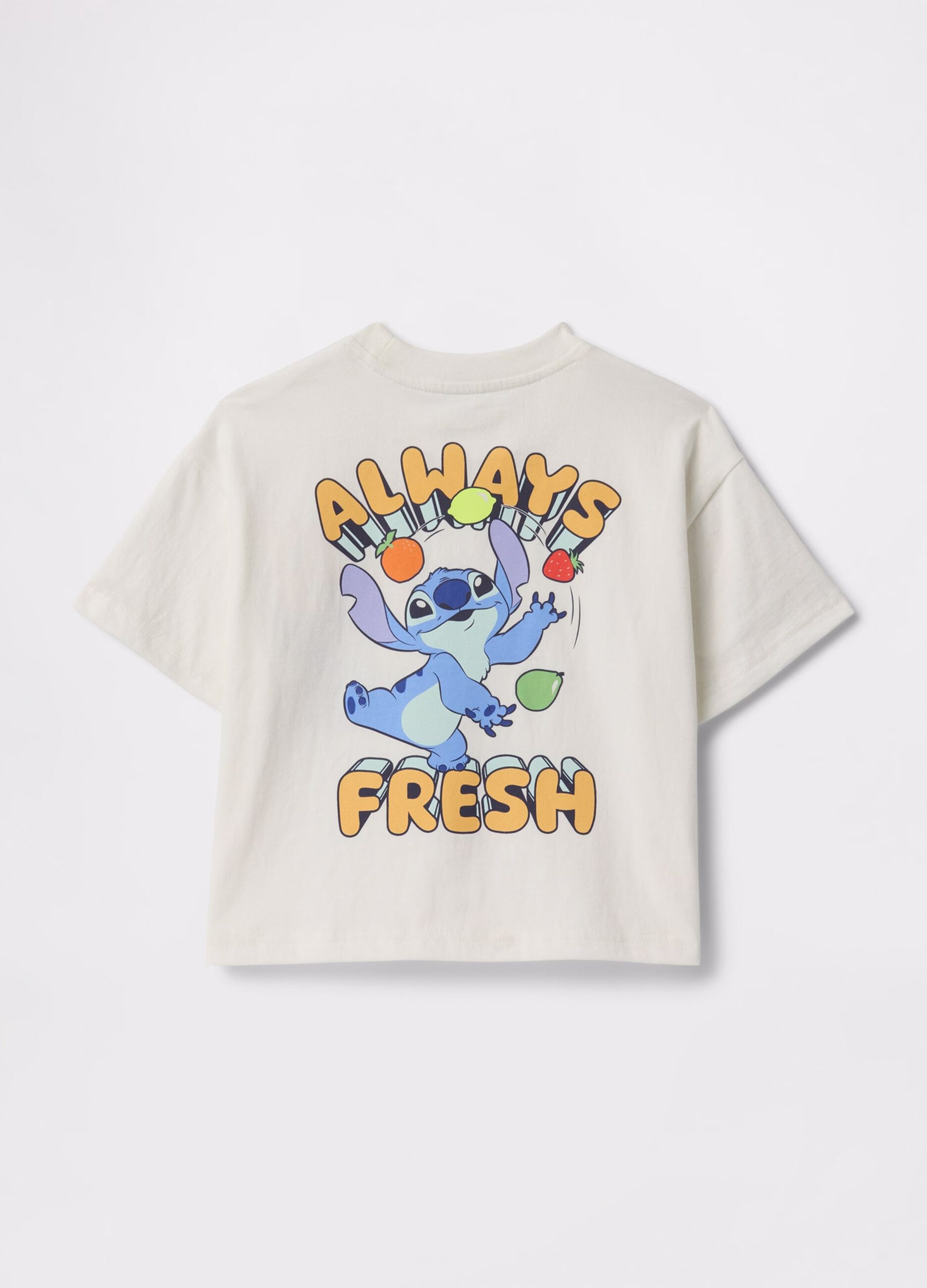 White T-shirt with short sleeves and graphic