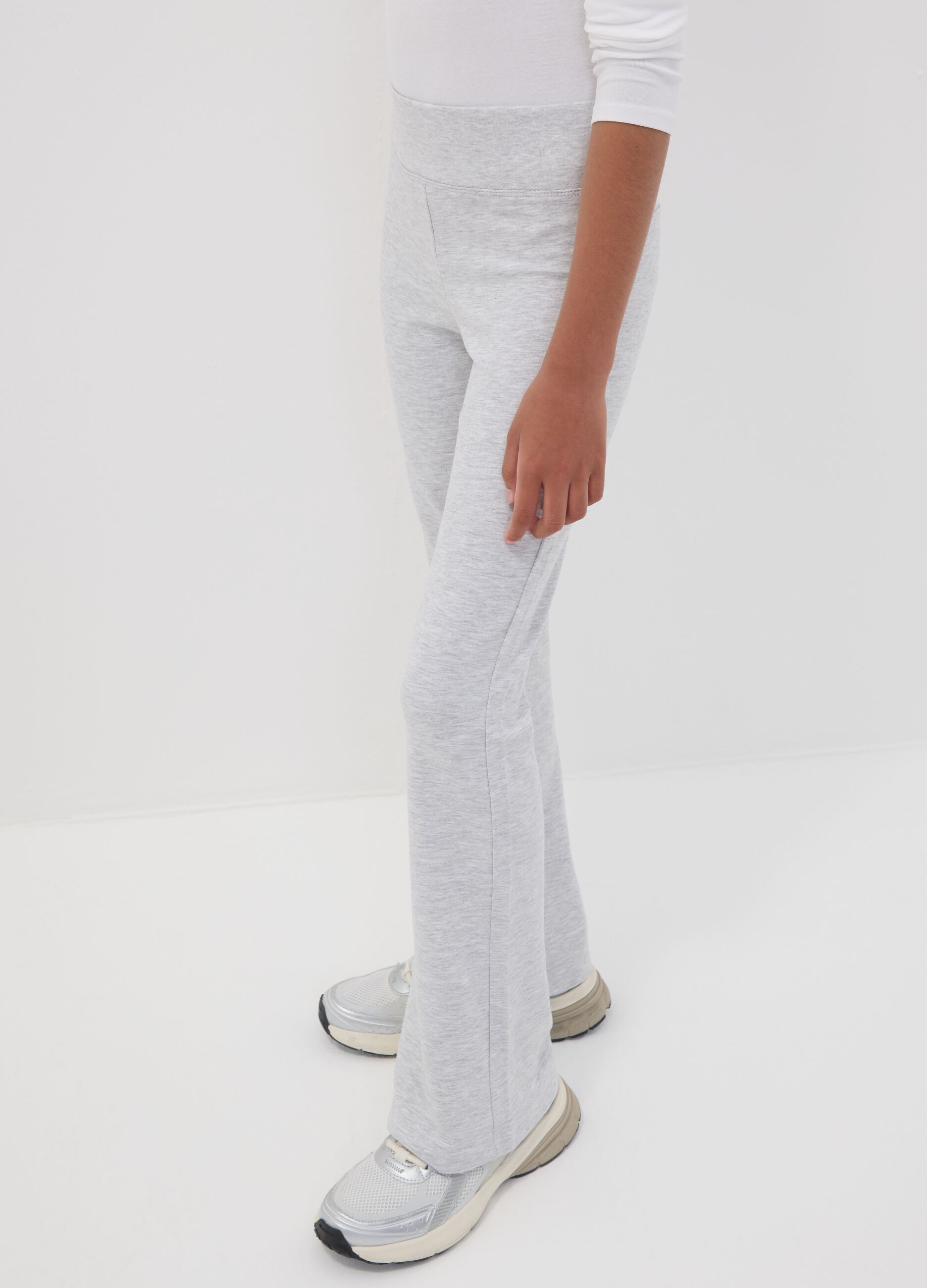 Girls&rsquo; grey flared trousers in stretchy organic cotton