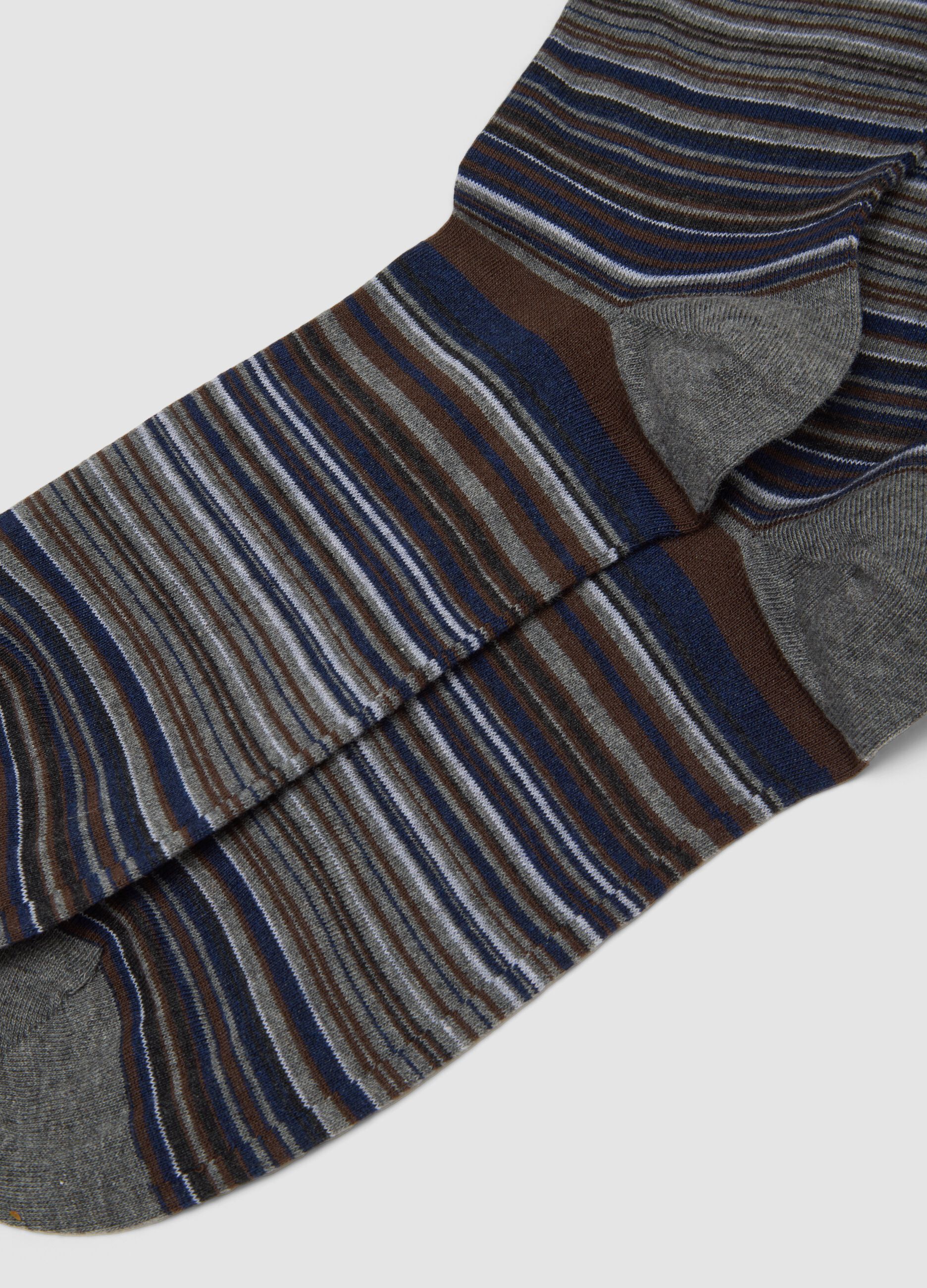 Grey striped long socks in stretch cotton