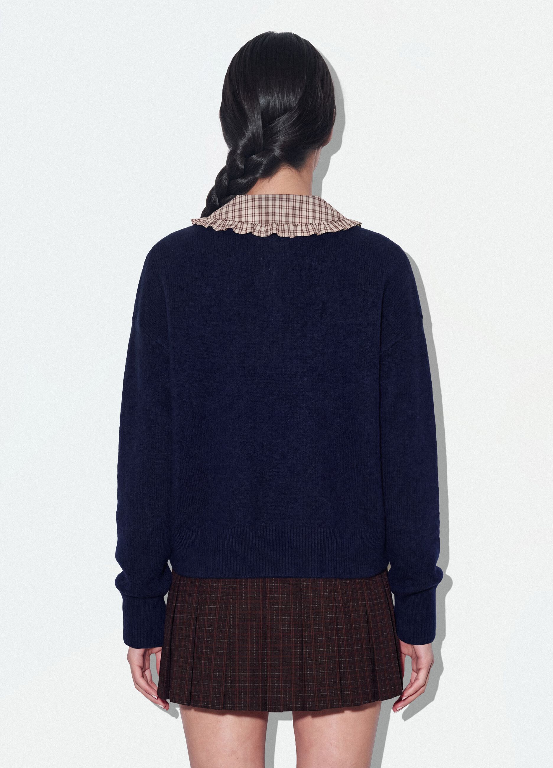 Maglia blu in viscosa elasticizzata girocollo jacquard