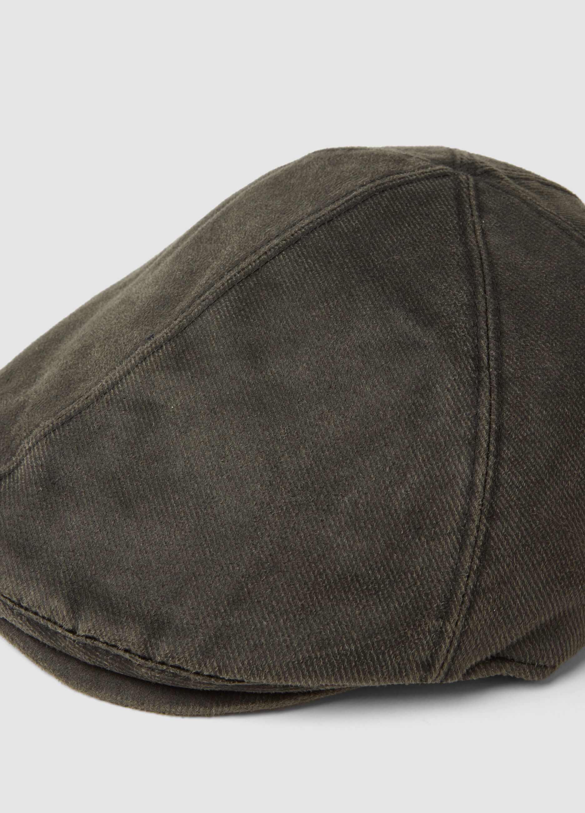 Coppola marrone in misto viscosa