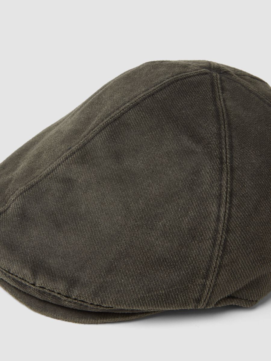 Brown flat cap in viscose blend_1