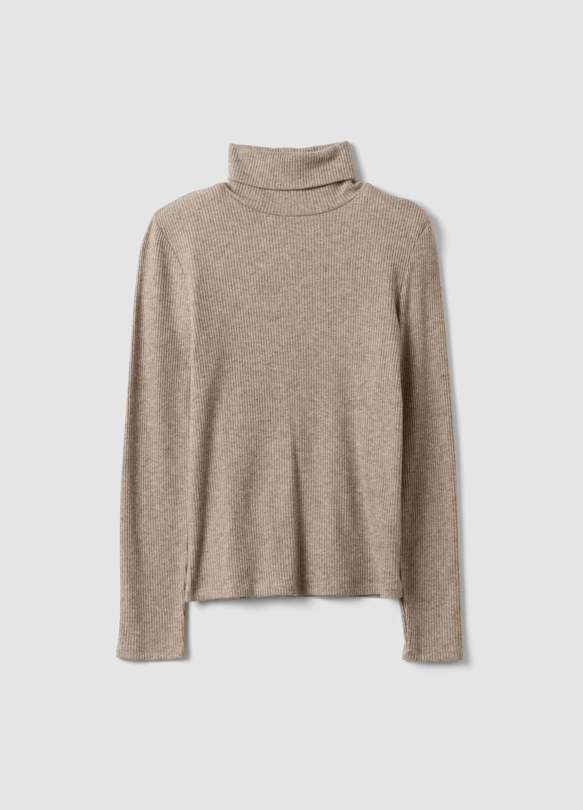 Maglia beige in misto viscosa a costine con girocollo