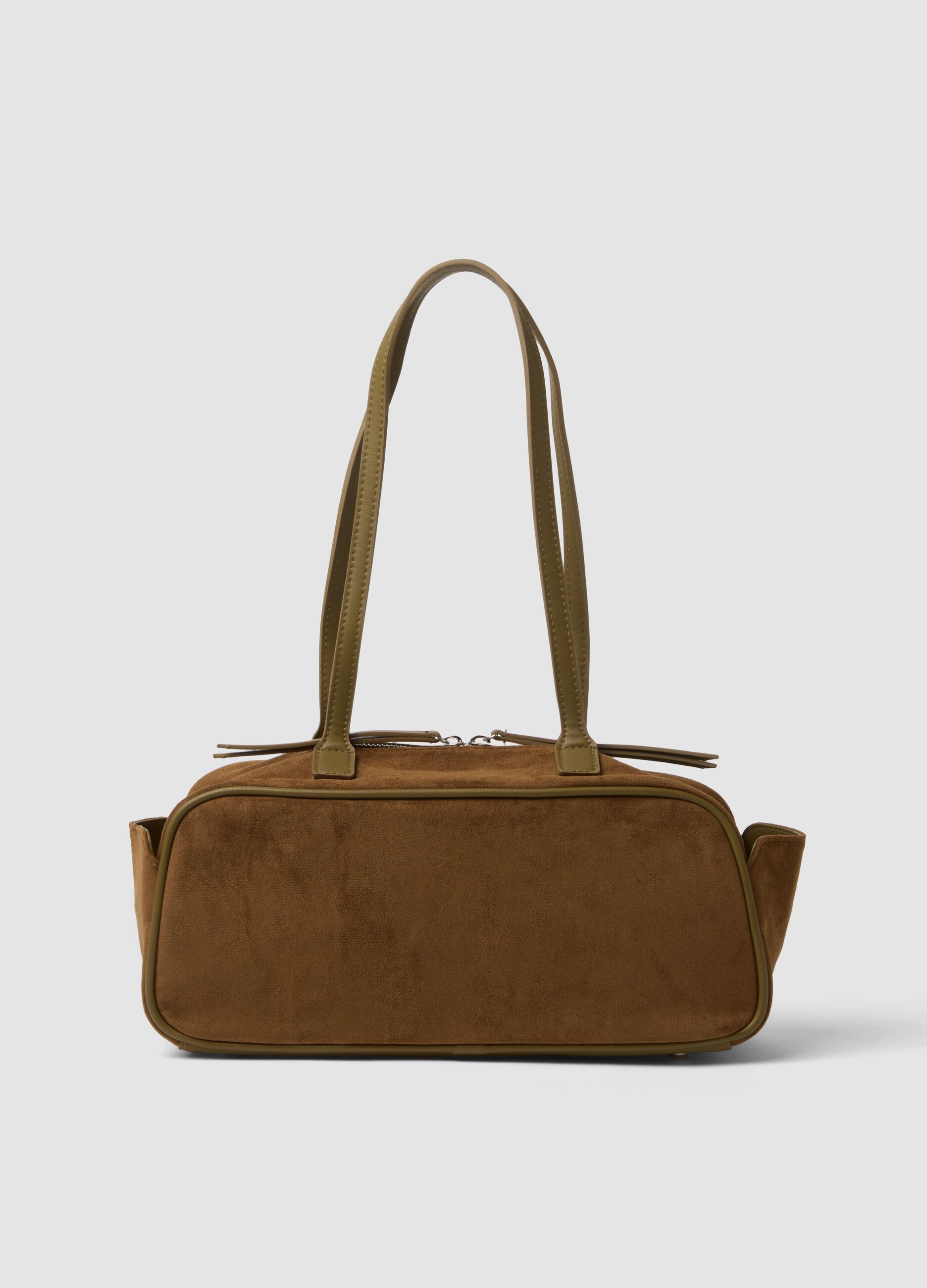Brown handbag with zip closure