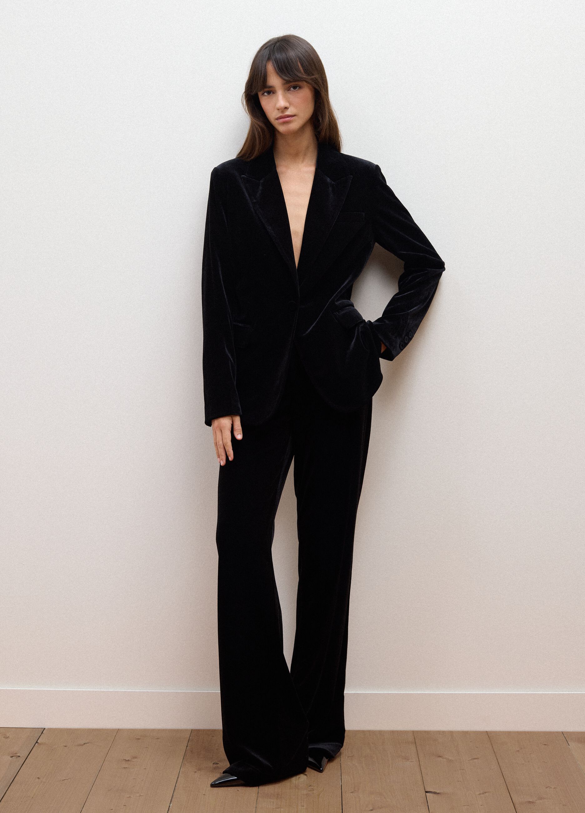 Blazer nero in tessuto elasticizzato