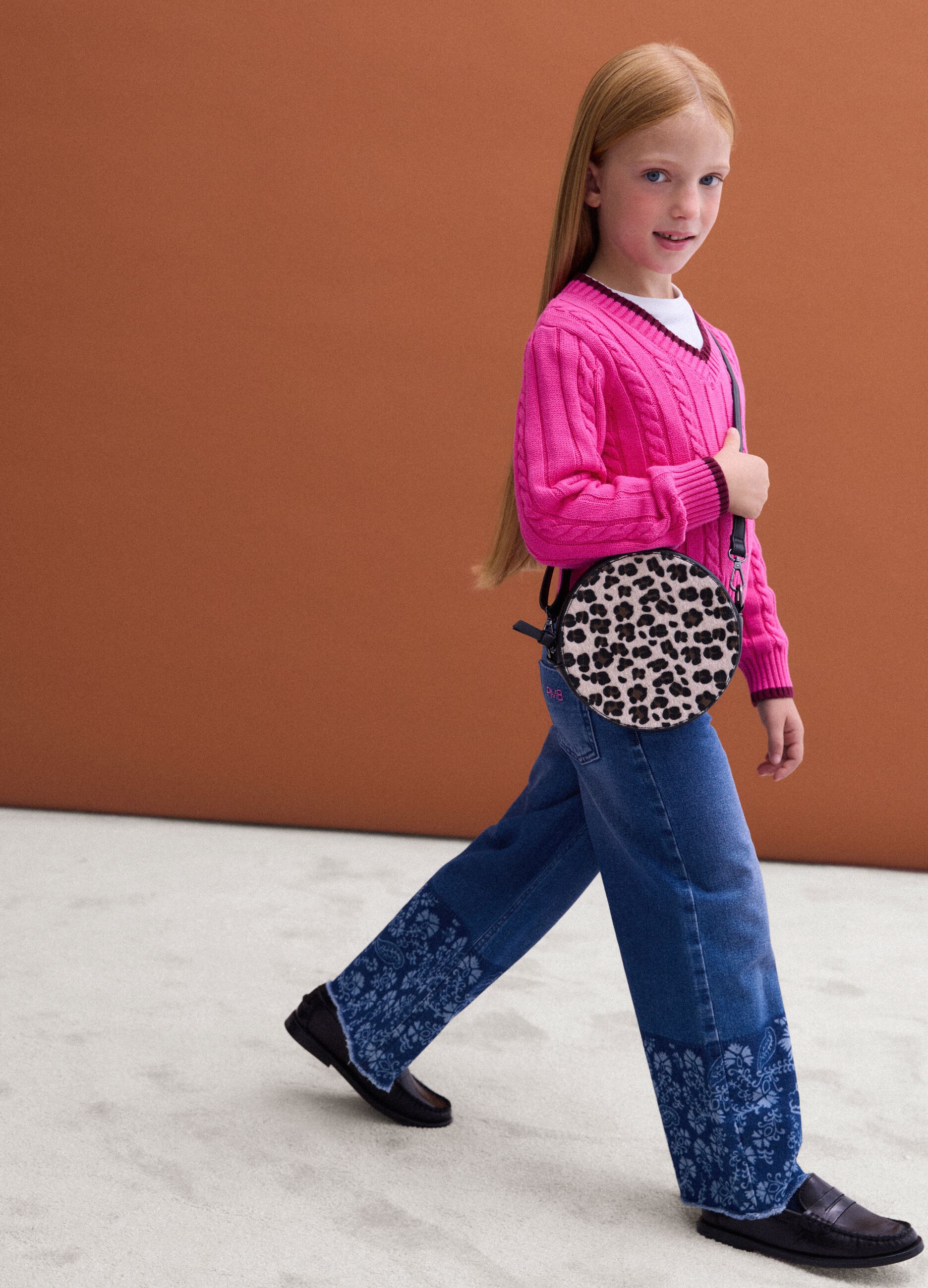 Pink pure cotton cable-knit V-neck jumper for girls