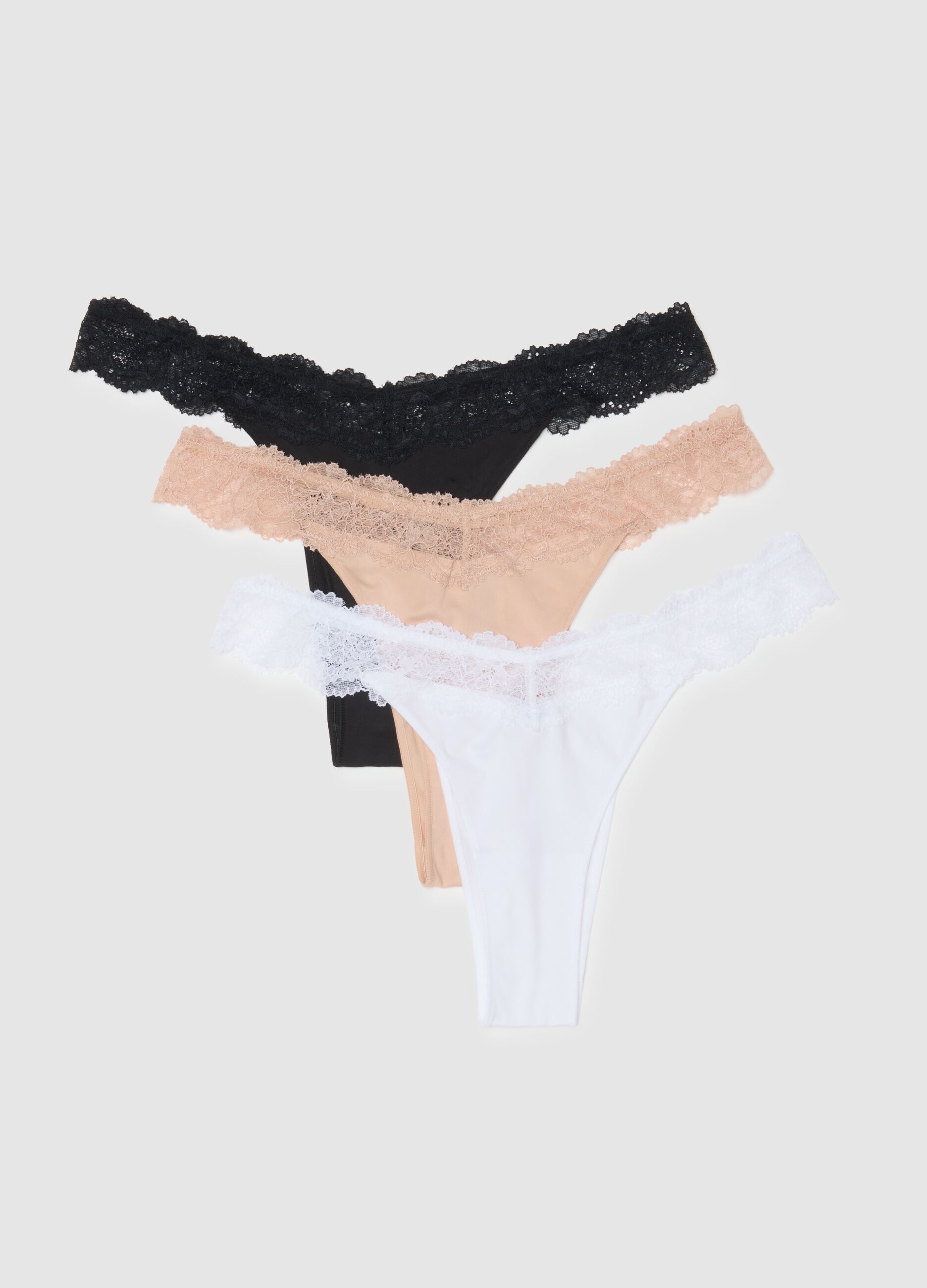 Tripack regular fit multicolour Brazilian briefs with lace details