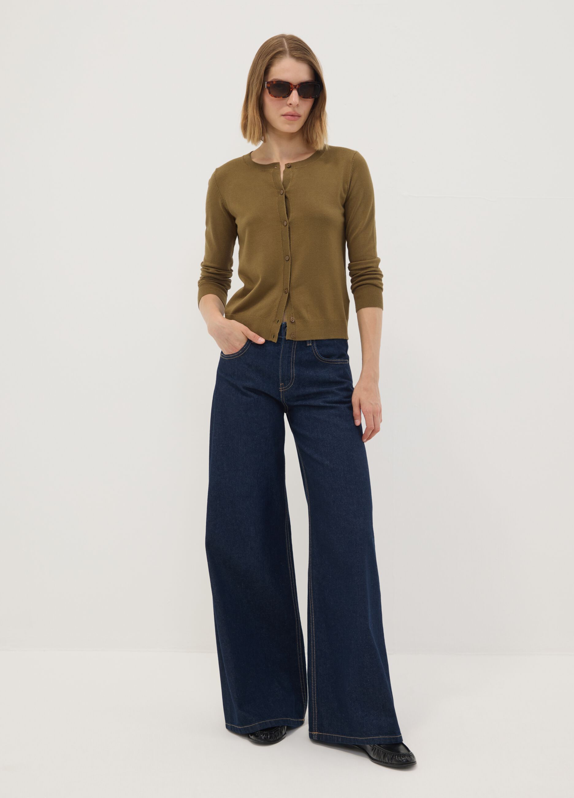 Green viscose-blend crew-neck cardigan, regular fit