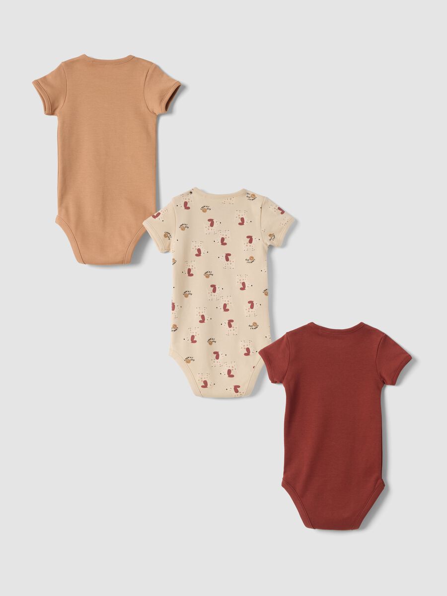 Tripack body beige e rosso in puro cotone organico a girocollo_1