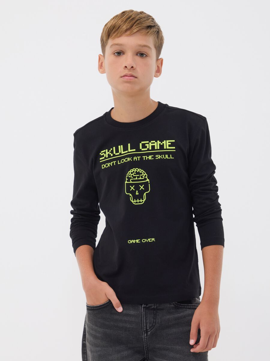 Black organic cotton crew-neck T-shirt with skull print for boys_1