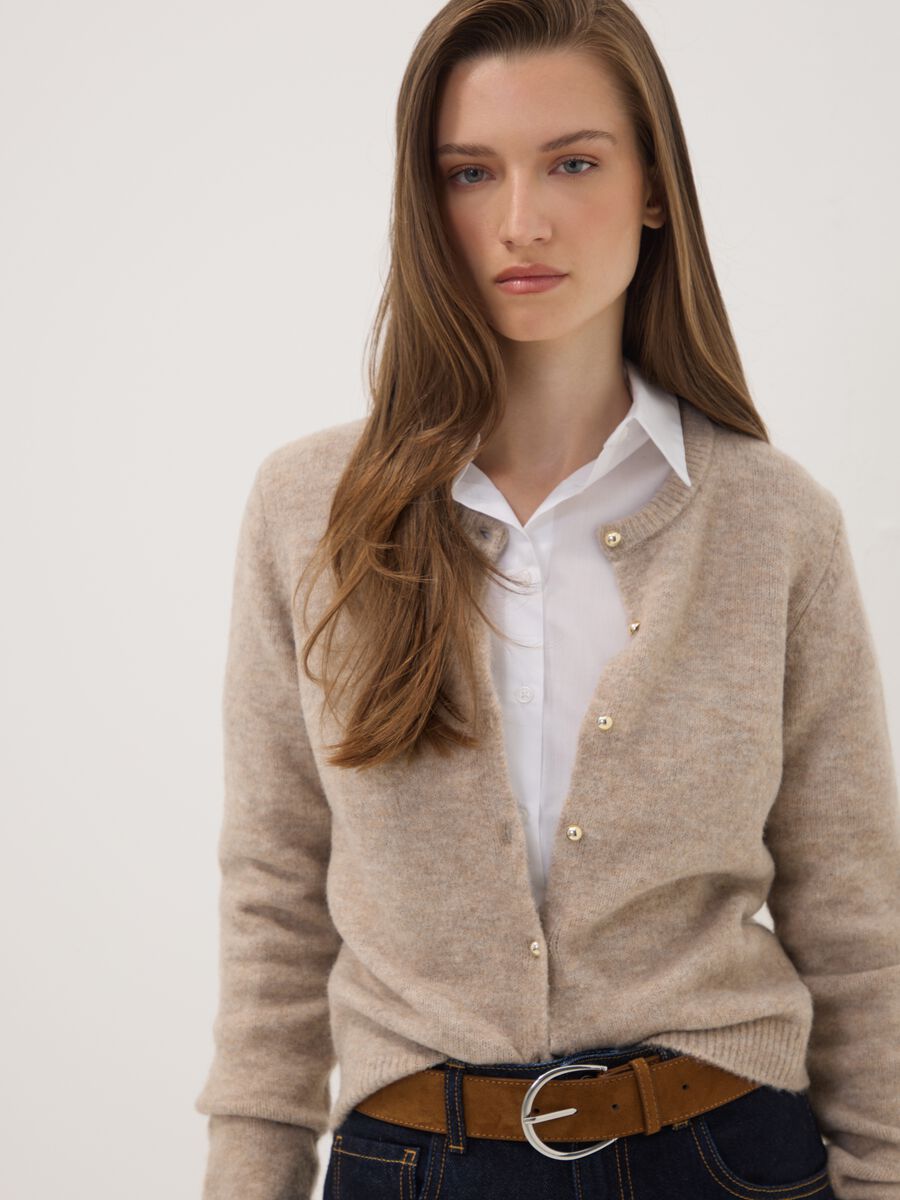 Beige stretch wool crew-neck cardigan, regular fit_1
