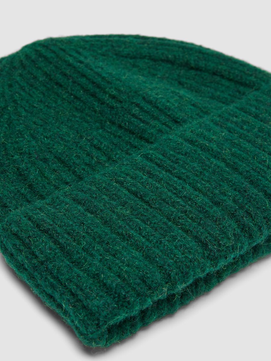 Green ribbed stretch-wool beanie_1