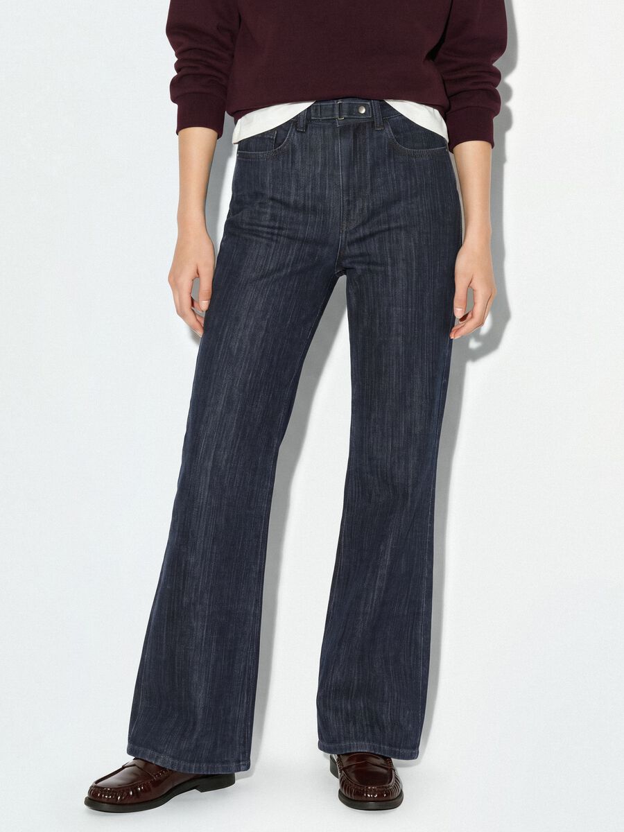 Jeans denim blu bootcut in cotone elasticizzato_1
