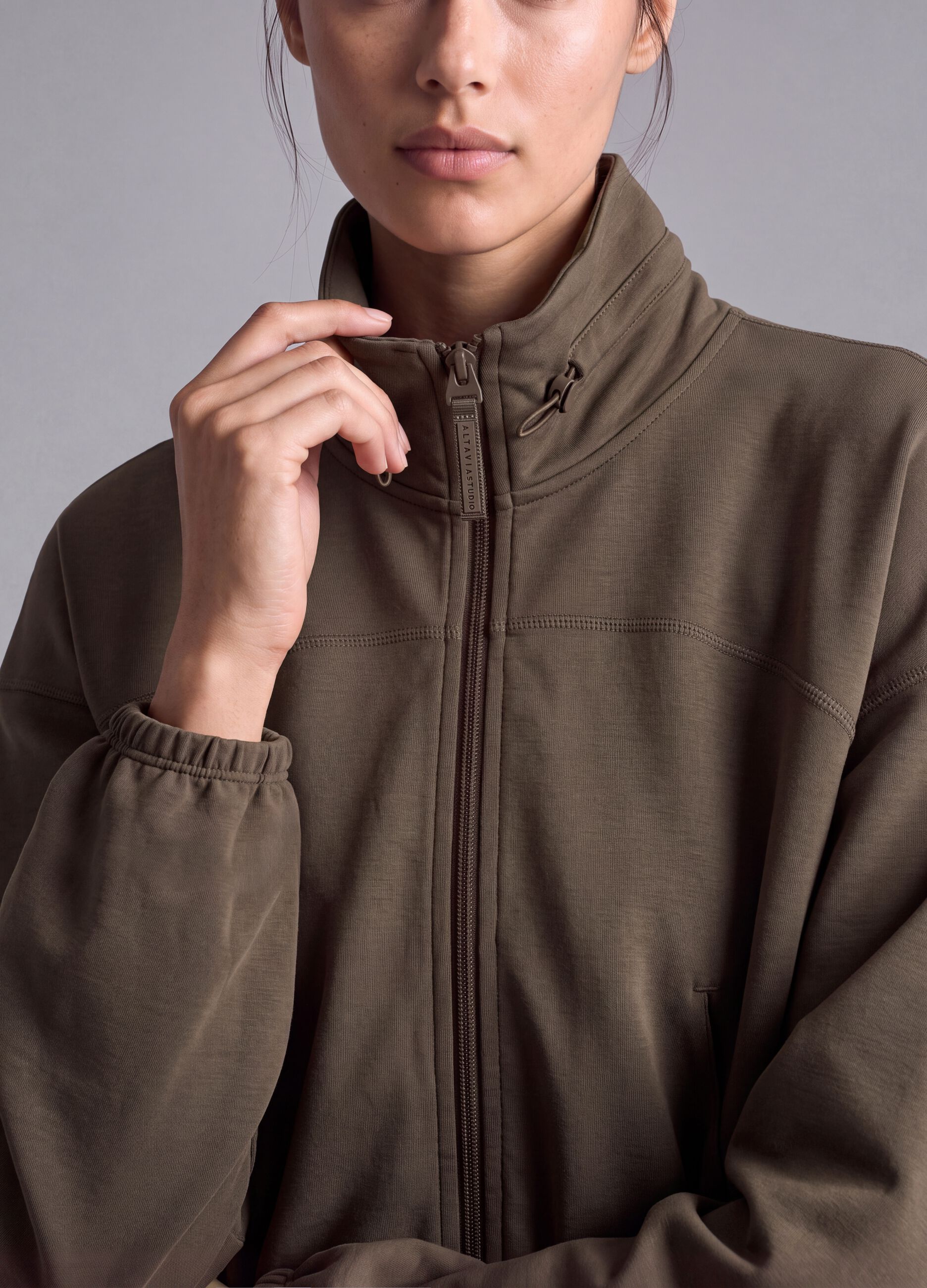 Green cropped soft-touch full-zip with stand-up collar ALTAVIA STUDIO
