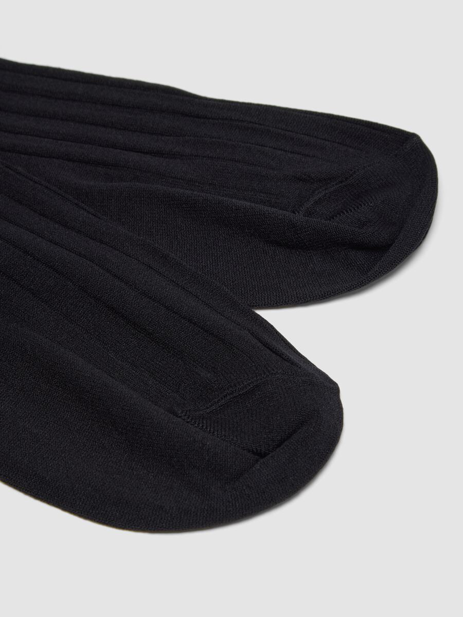 Two-pack of black long ribbed socks_2