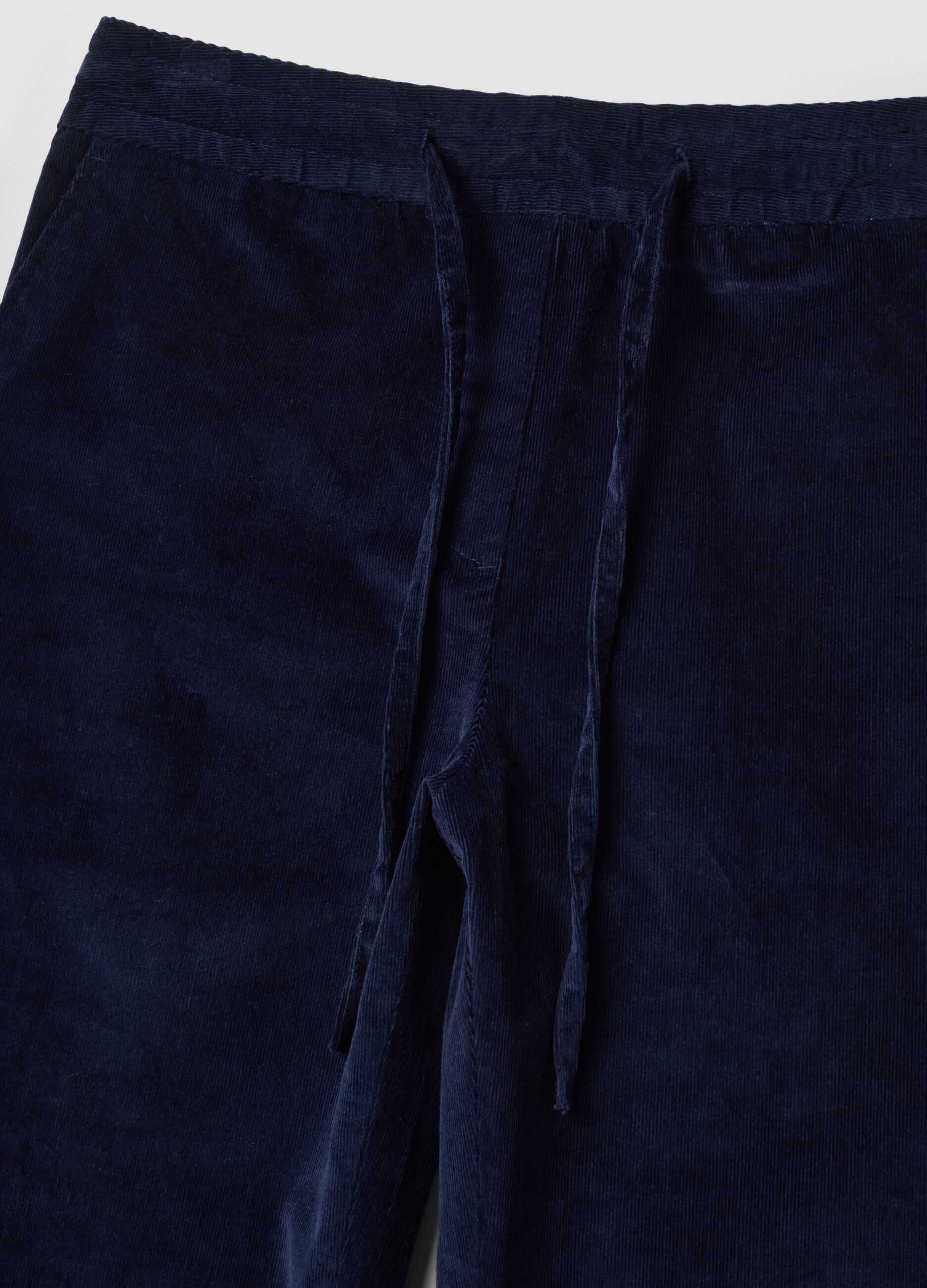 Pantaloni blu in cotone elasticizzato a coste con vita elasticizzata