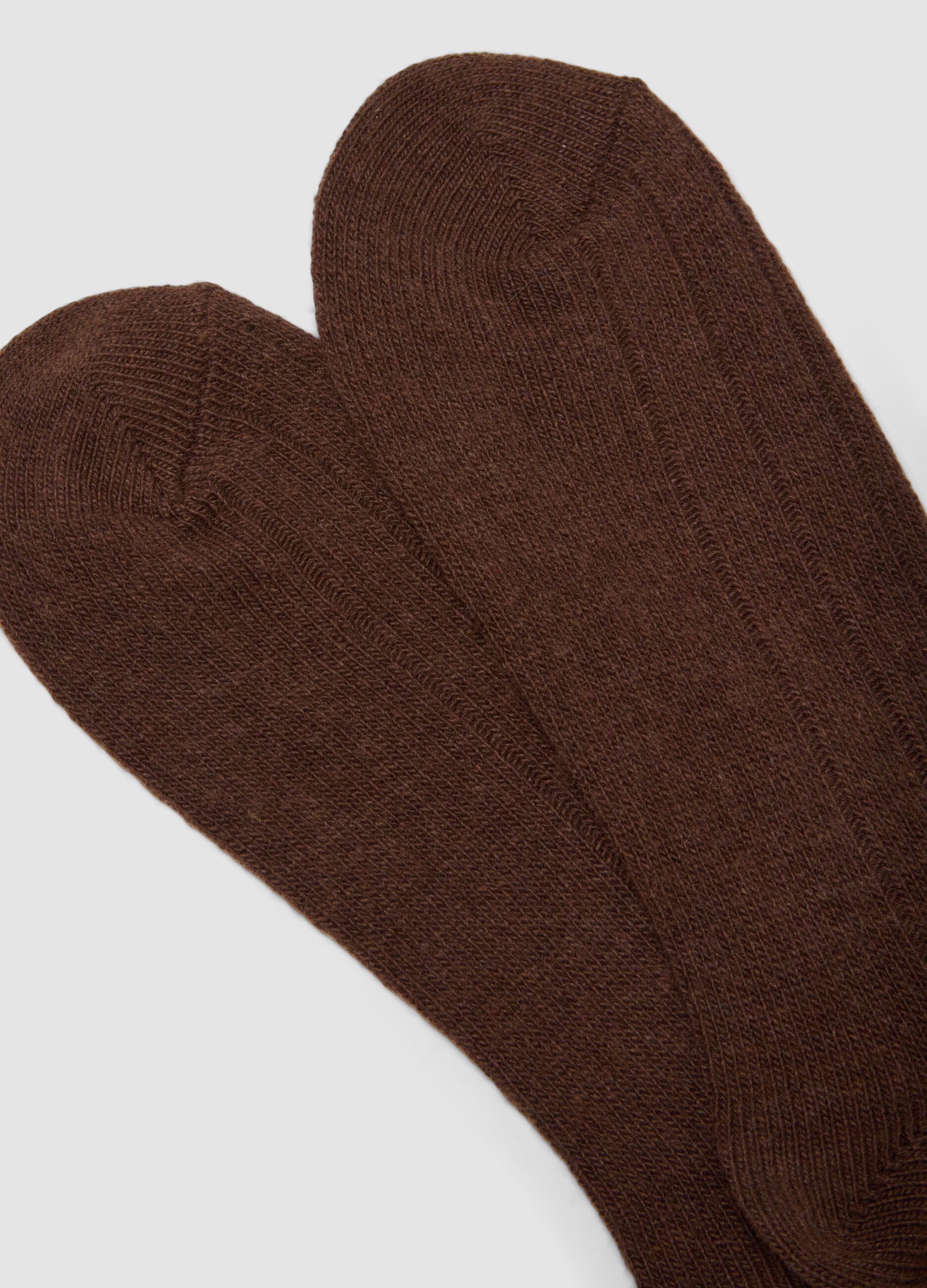 Calze midi marroni in lana, viscosa e cashmere elasticizzati