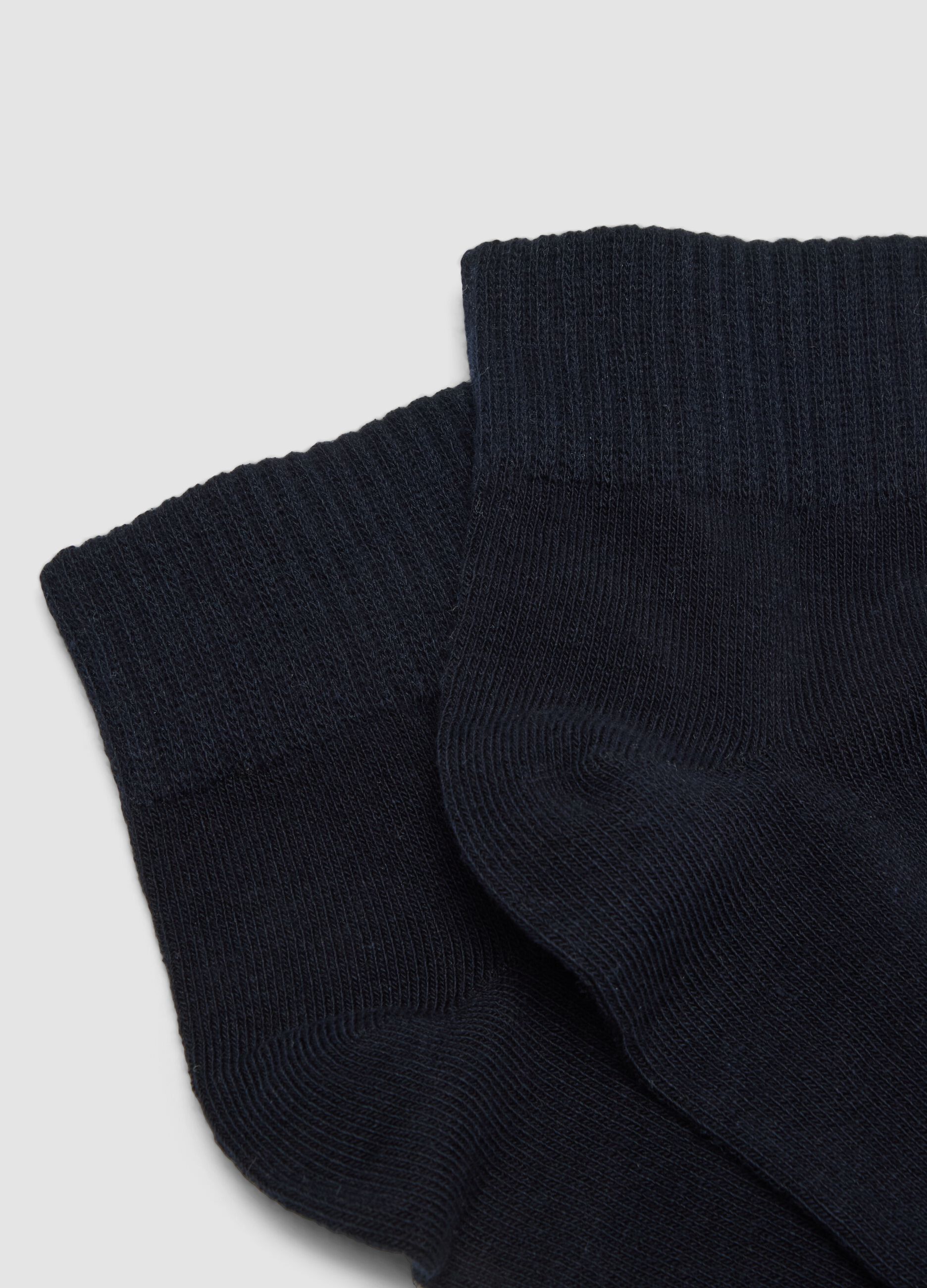 3-pack of blue organic cotton ankle sports socks