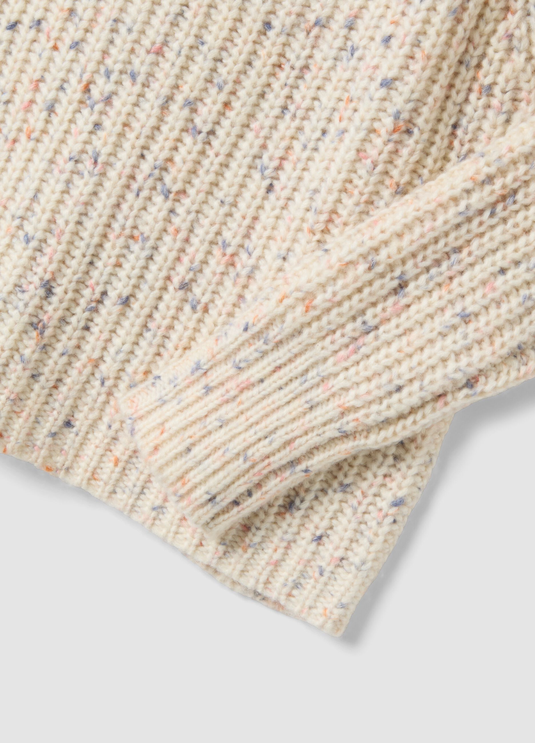Maglione ecr&ugrave; in misto lana girocollo con fantasia over fit
