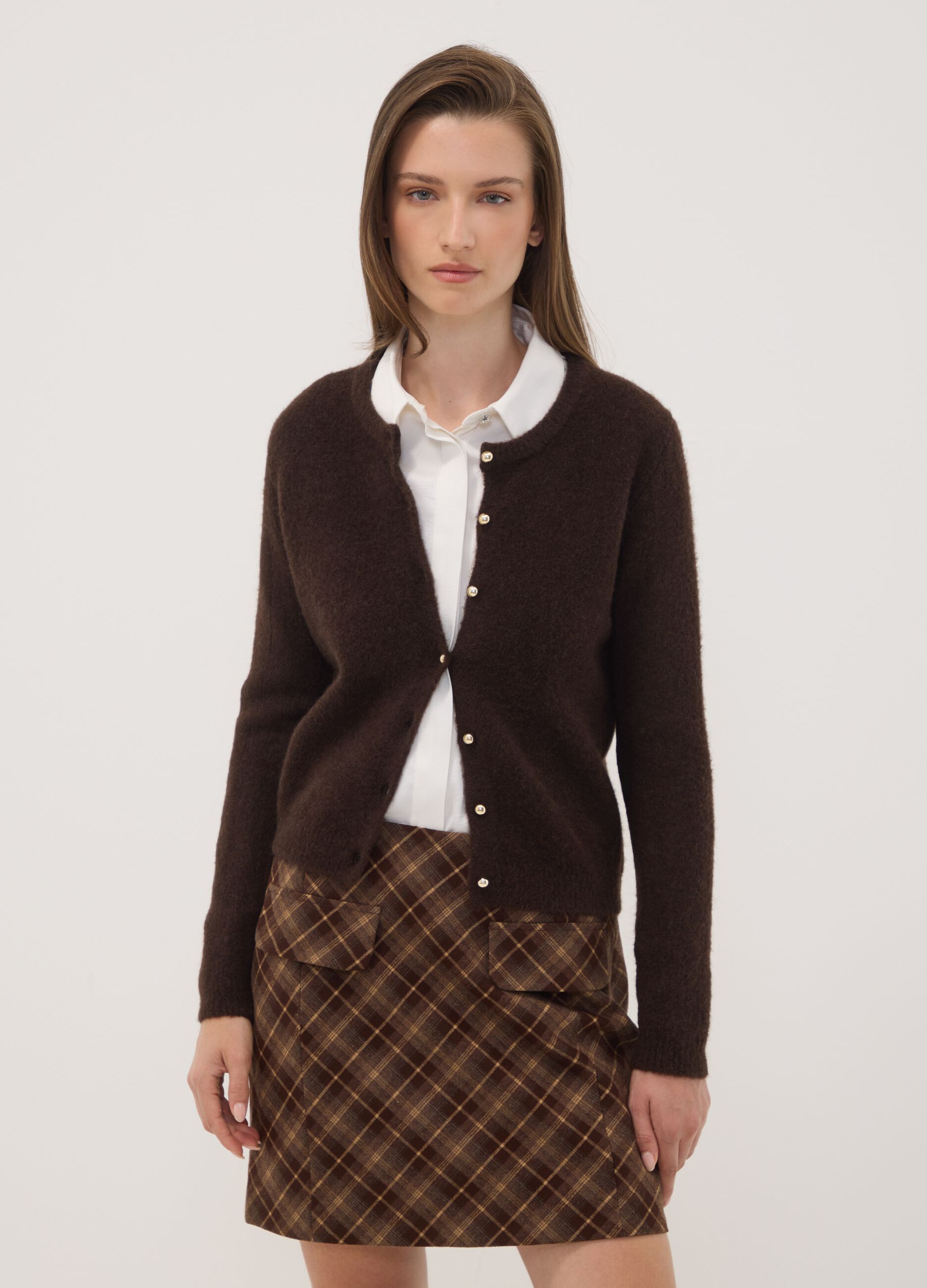 Brown stretch wool crew-neck cardigan, regular fit