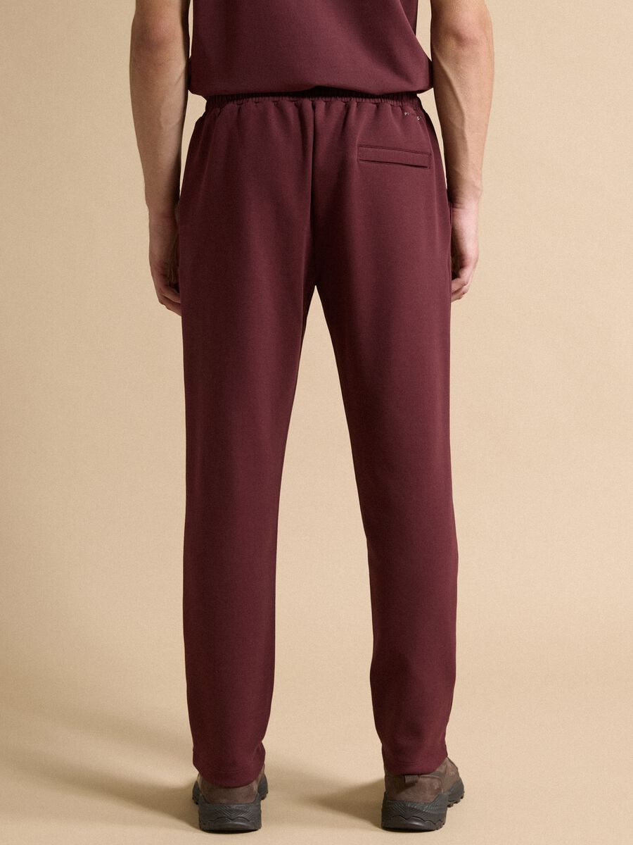 Red regular-fit stretch cotton trousers_3
