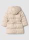 Piumino lungo imbottito beige con cappuccio e cintura_1