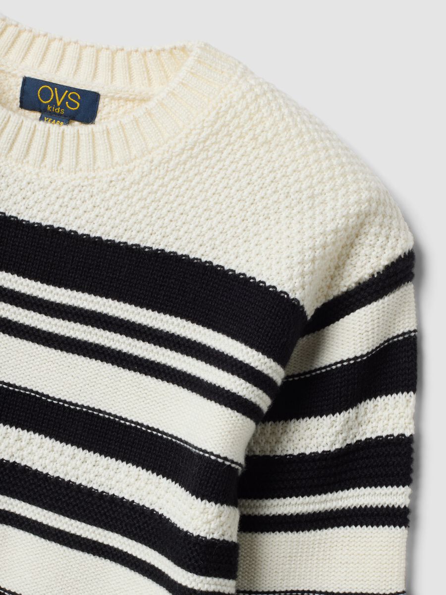 White striped cotton-blend crew-neck top for girls_3