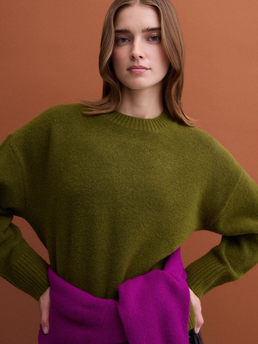 Olive green stretch wool crew-neck jumper_2